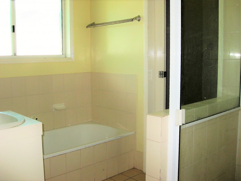 10 Carlie Court, Redbank Plains QLD 4301