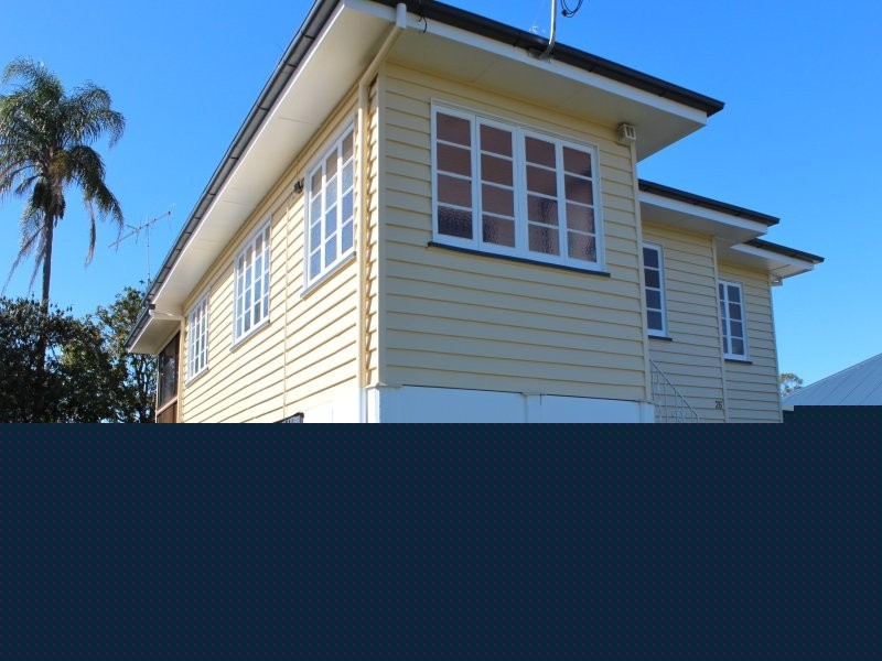 26 Pemberton, Booval QLD 4304