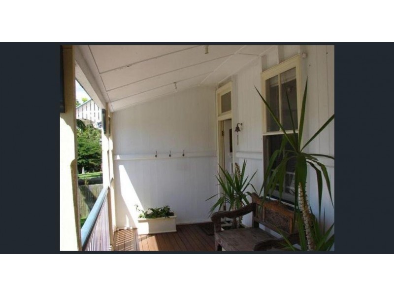 55 Kamarin Street, Manly West QLD 4179