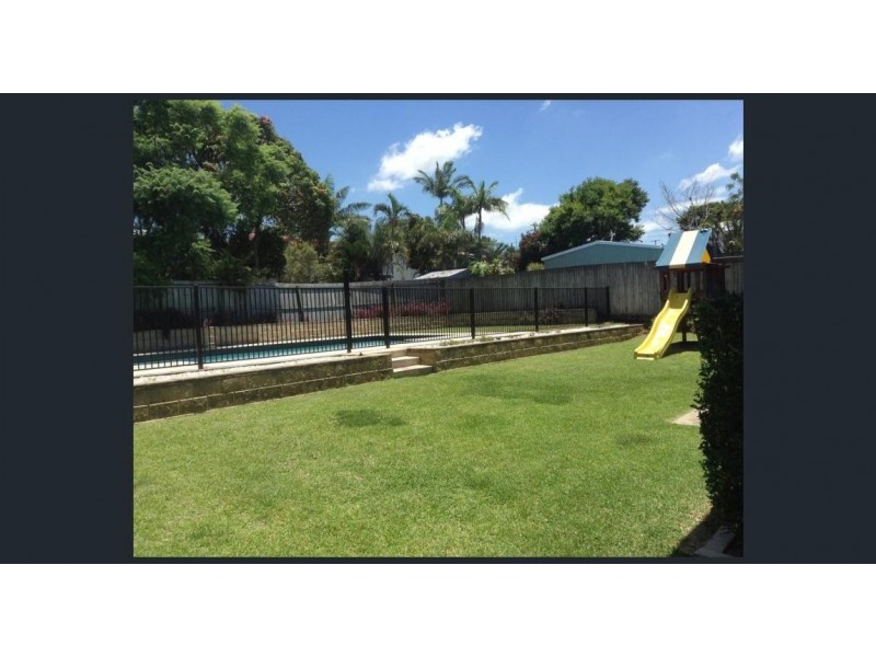 55 Kamarin Street, Manly West QLD 4179