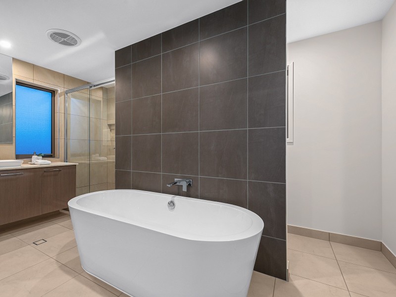 17a Coolalie Street, Alderley QLD 4051