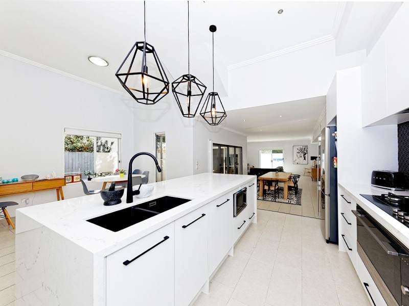 24 Acton Street, Ashgrove QLD 4060