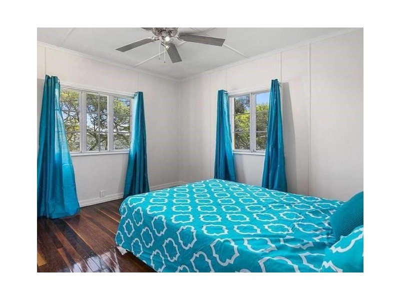 19 Blackwood Street, East Ipswich QLD 4305