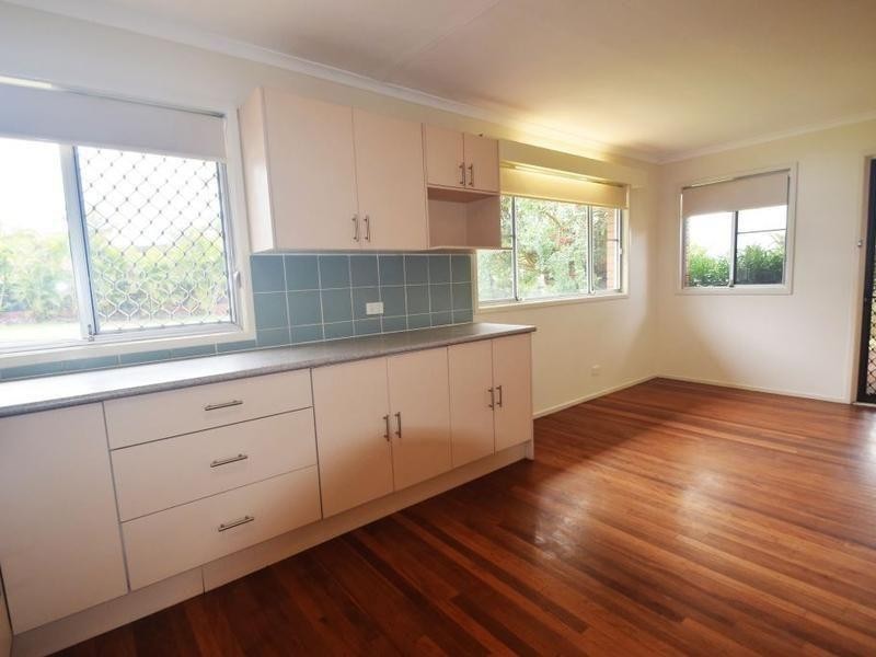 19 Minnis Street, Eastern Heights QLD 4305