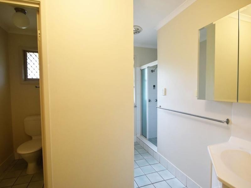 19 Minnis Street, Eastern Heights QLD 4305