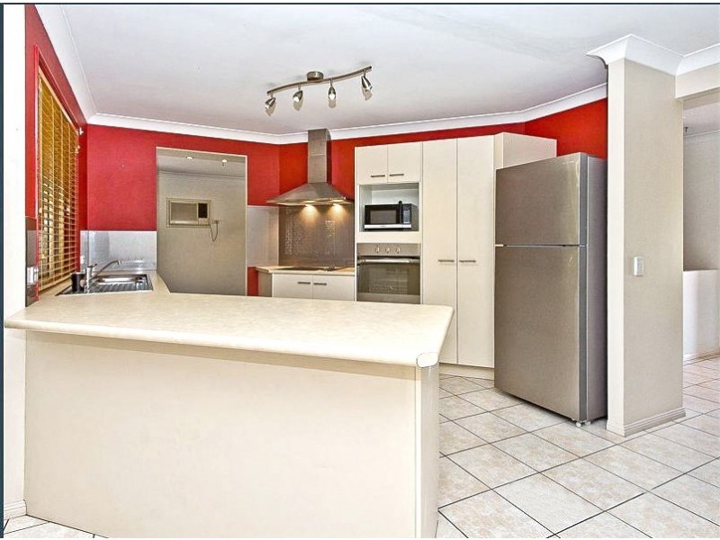 9 Blackbutt Court, Warner QLD 4500