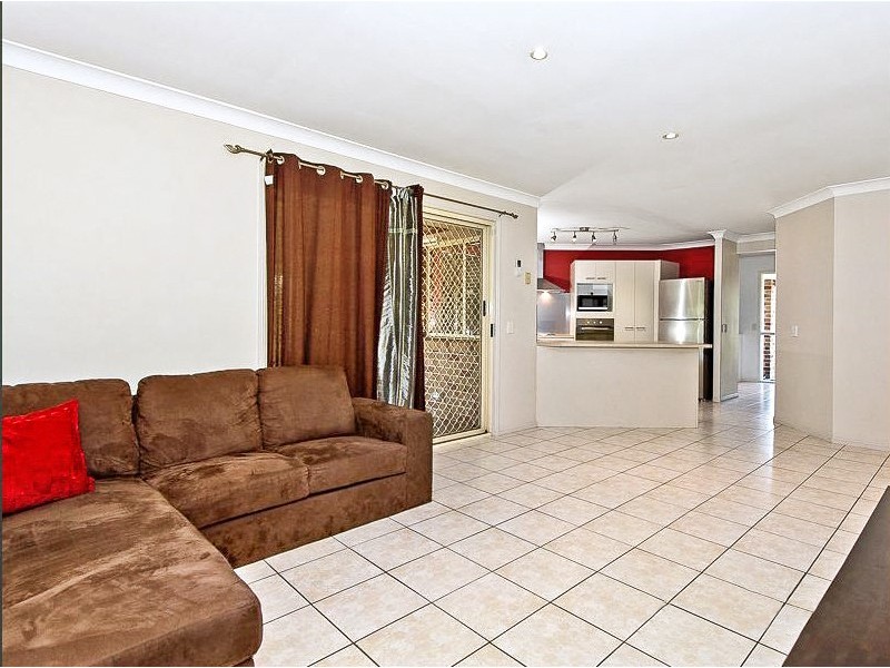 9 Blackbutt Court, Warner QLD 4500