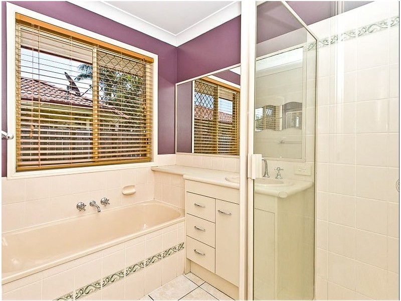 9 Blackbutt Court, Warner QLD 4500