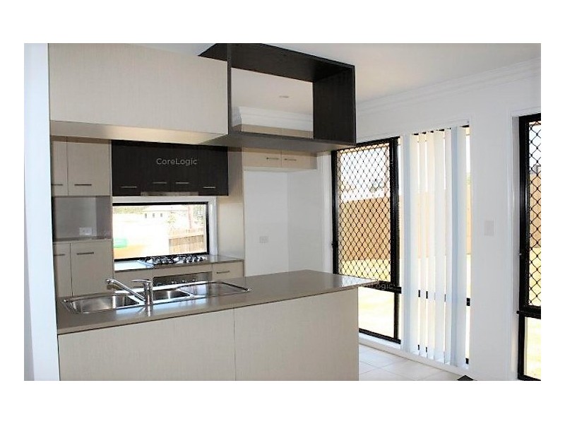 36 Lakeview Place, Springfield Lakes QLD 4300