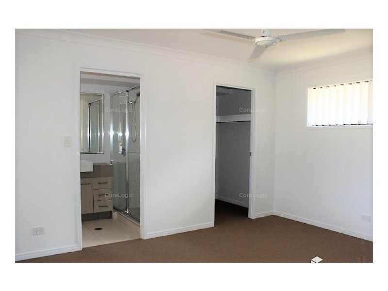 36 Lakeview Place, Springfield Lakes QLD 4300