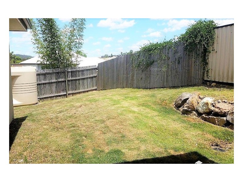 36 Lakeview Place, Springfield Lakes QLD 4300