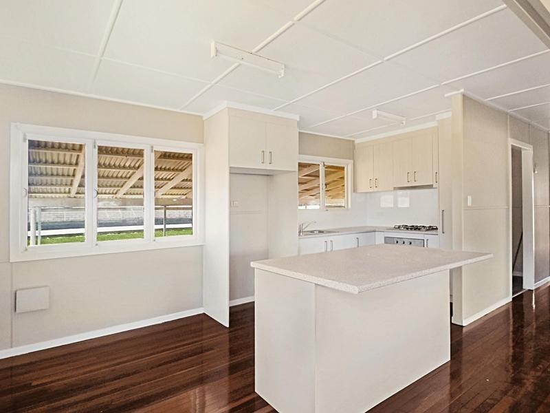 18 Alice Street, Blackstone QLD 4304