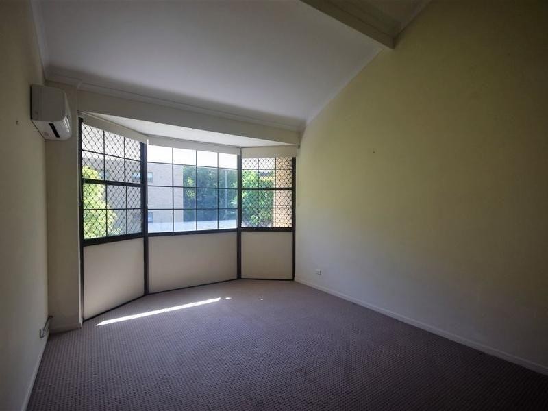 5/156 Clarence Road, Indooroopilly QLD 4068