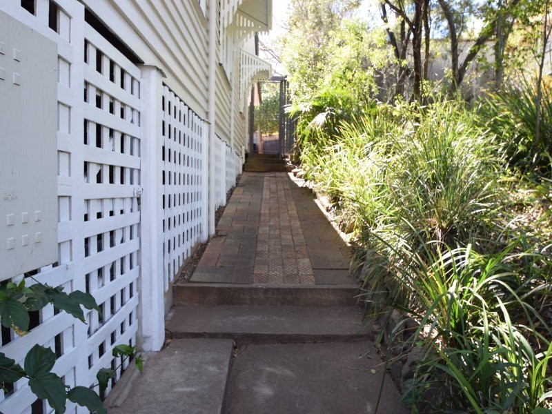 9 Musgrave Street, Toowong QLD 4066