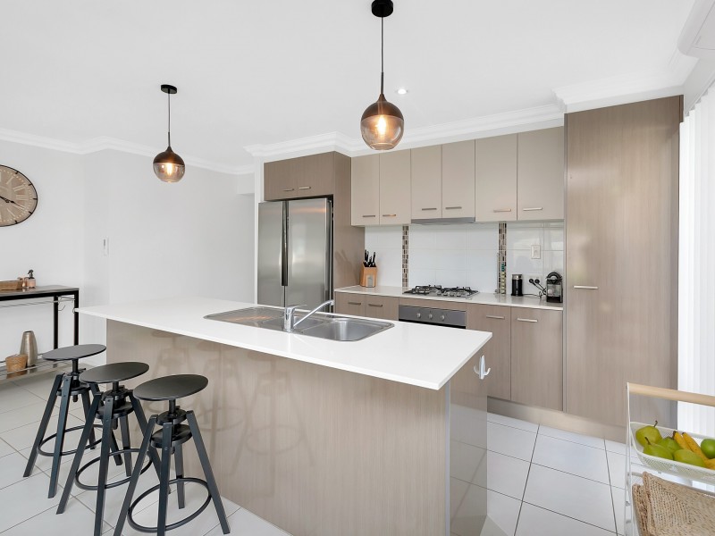 5 Laguna Crescent, Springfield Lakes QLD 4300
