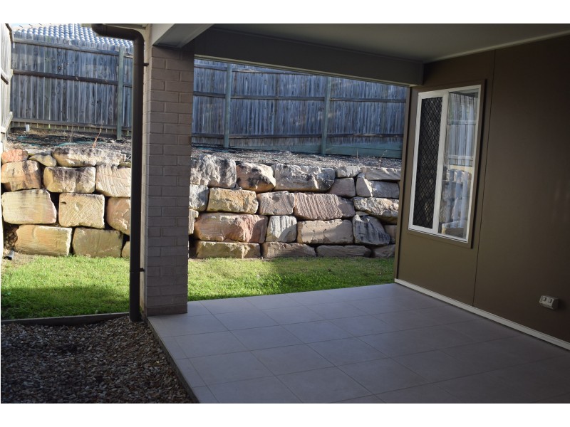 16 Neroli Drive, Springfield Lakes QLD 4300