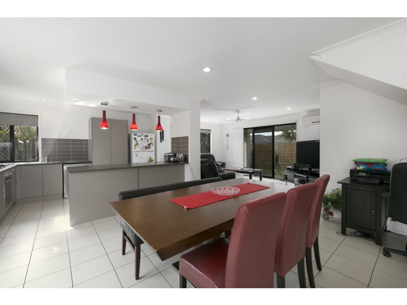 13 Pebbles Court, Berrinba QLD 4117
