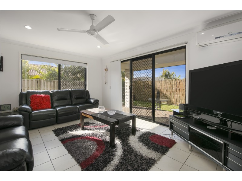 13 Pebbles Court, Berrinba QLD 4117