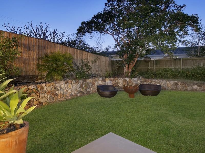 44 Gleneagle Street, Kenmore QLD 4069