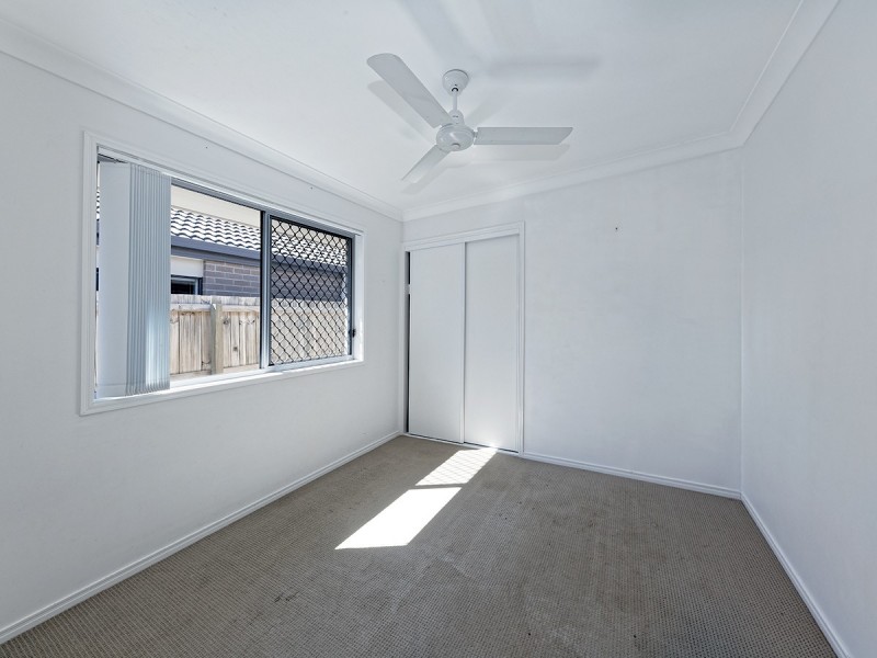 15 Chamomile Street, Springfield Lakes QLD 4300