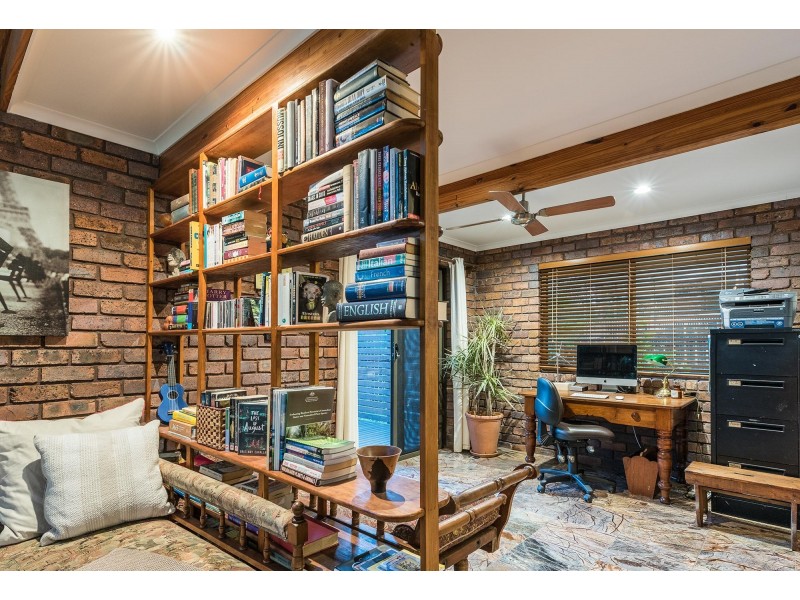 49 Mandalay Street, Fig Tree Pocket QLD 4069