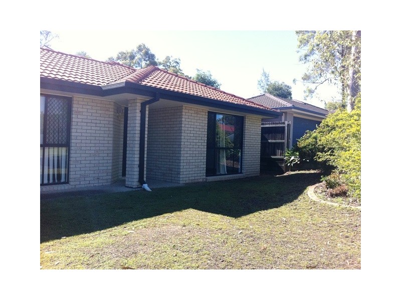 7 Taylor Place, Forest Lake QLD 4078