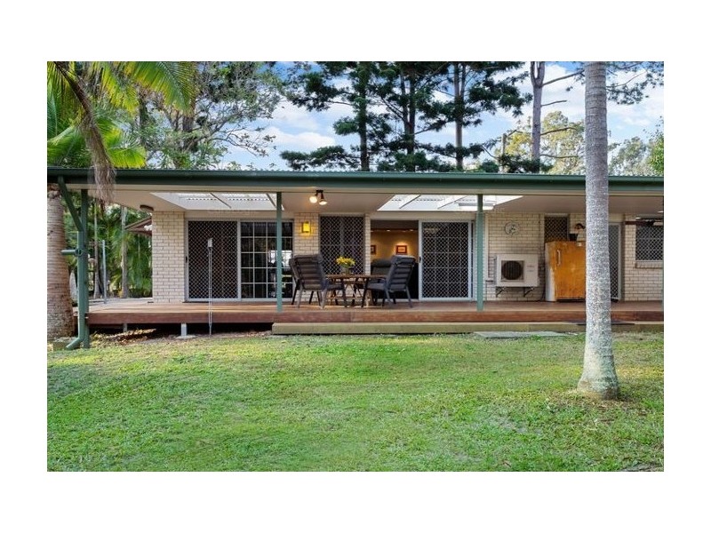 7 Hunter Road, Greenbank QLD 4124