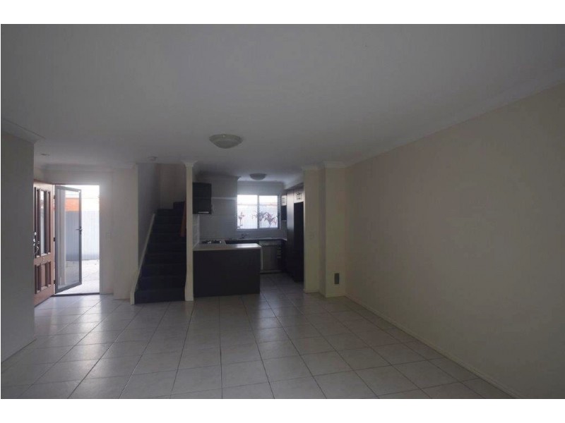 2/21 Haines Street, Kedron QLD 4031