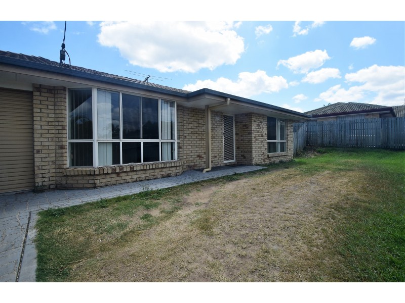 15 Price Close, Redbank Plains QLD 4301