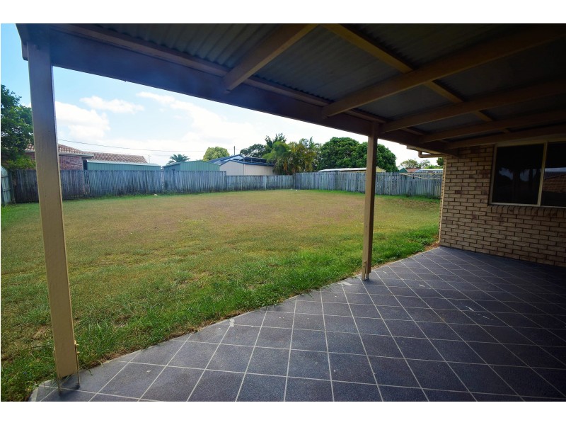 15 Price Close, Redbank Plains QLD 4301