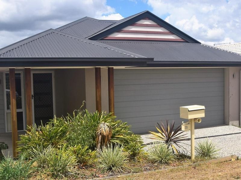 18 Fantail Avenue, Redbank Plains QLD 4301