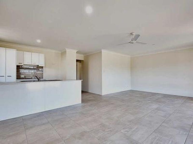 18 Fantail Avenue, Redbank Plains QLD 4301