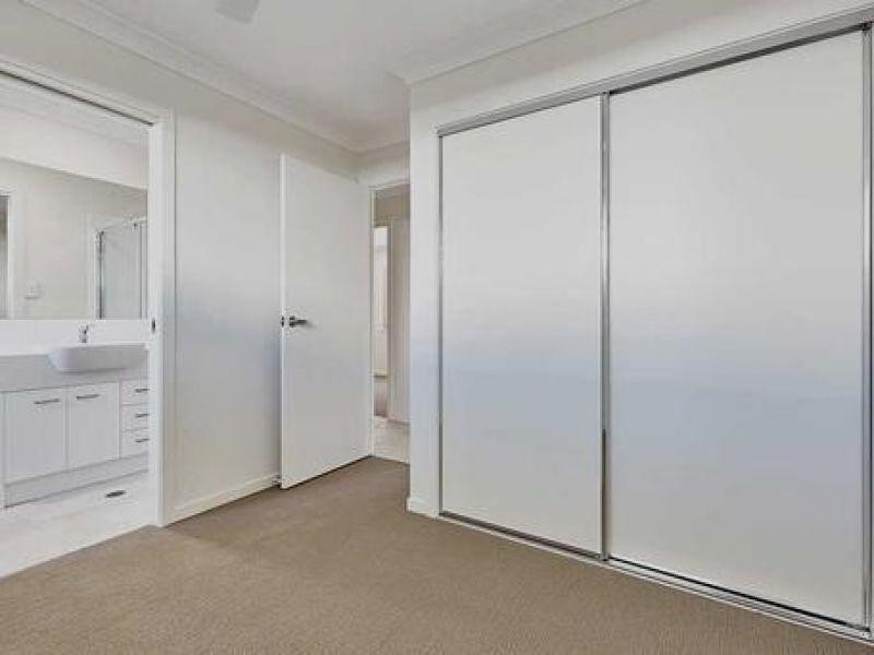 18 Fantail Avenue, Redbank Plains QLD 4301