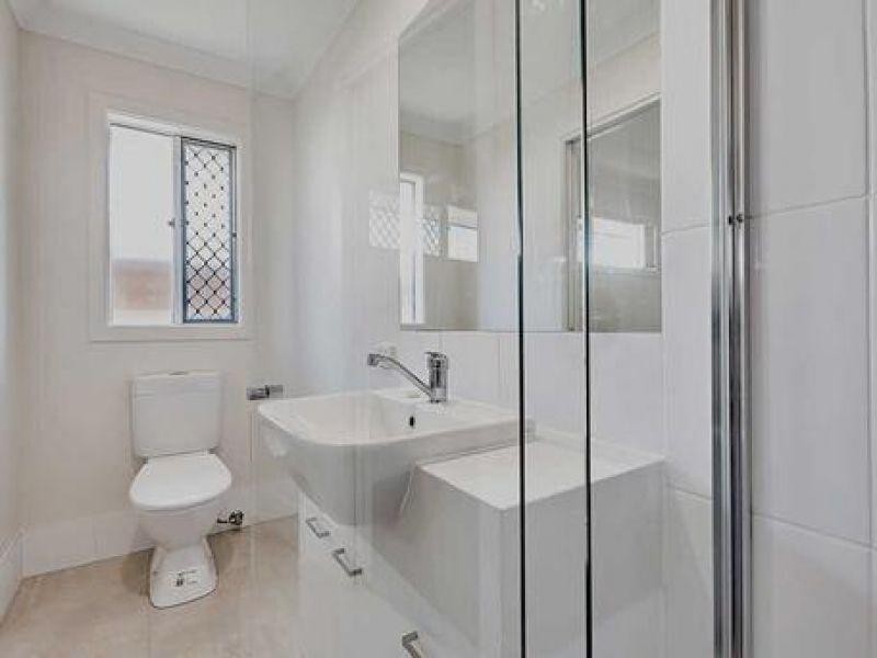 18 Fantail Avenue, Redbank Plains QLD 4301