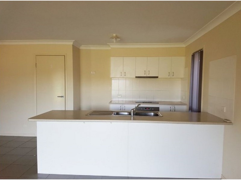 29 Darzee Street, Brassall QLD 4305
