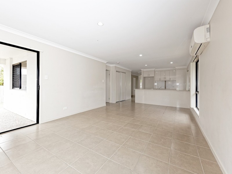 56 Argule Street, Hillcrest QLD 4118