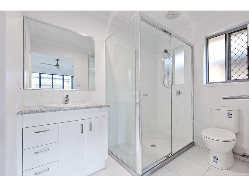 19 Woodgate Street, Oxley QLD 4075