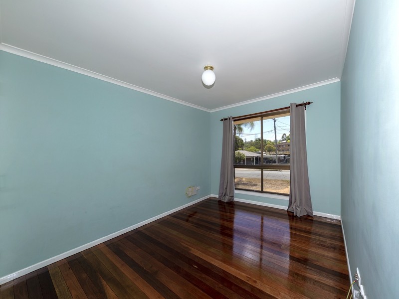 32 Goondoola Street, Redbank Plains QLD 4301