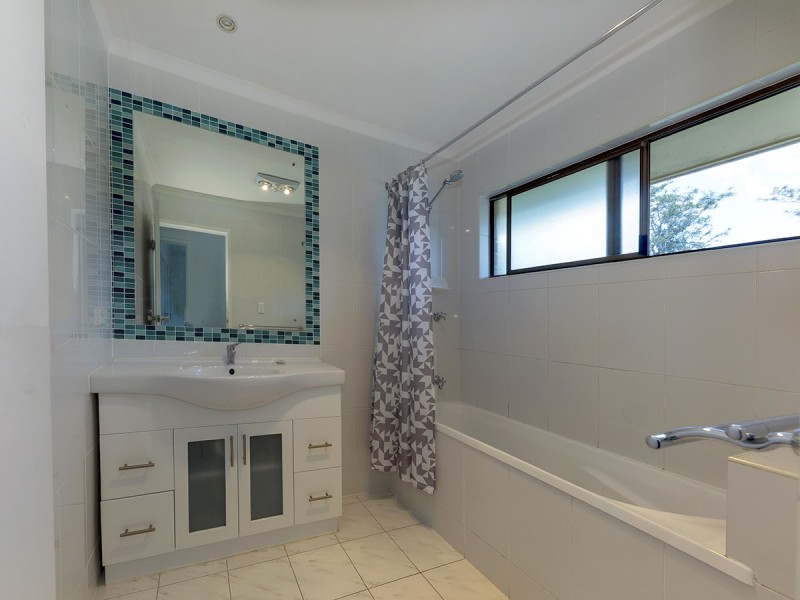 32 Goondoola Street, Redbank Plains QLD 4301