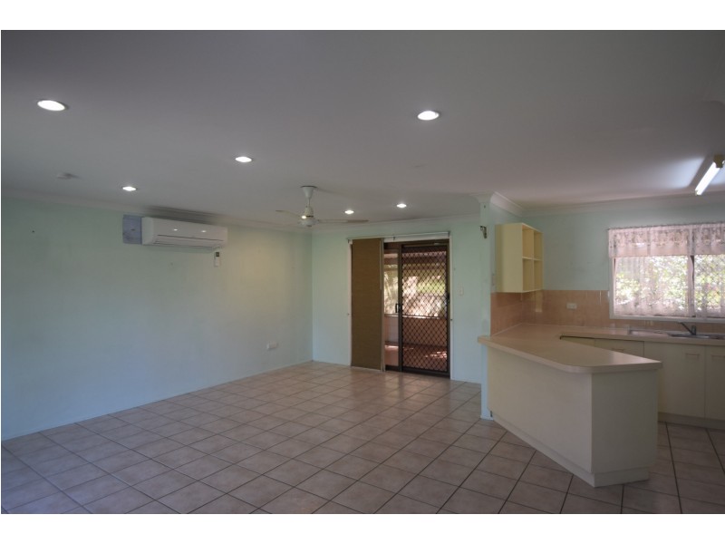 23 Melrose Drive, Flinders View QLD 4305
