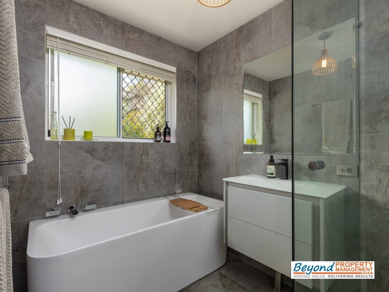 3 Quailglen Court, Ferny Grove QLD 4055