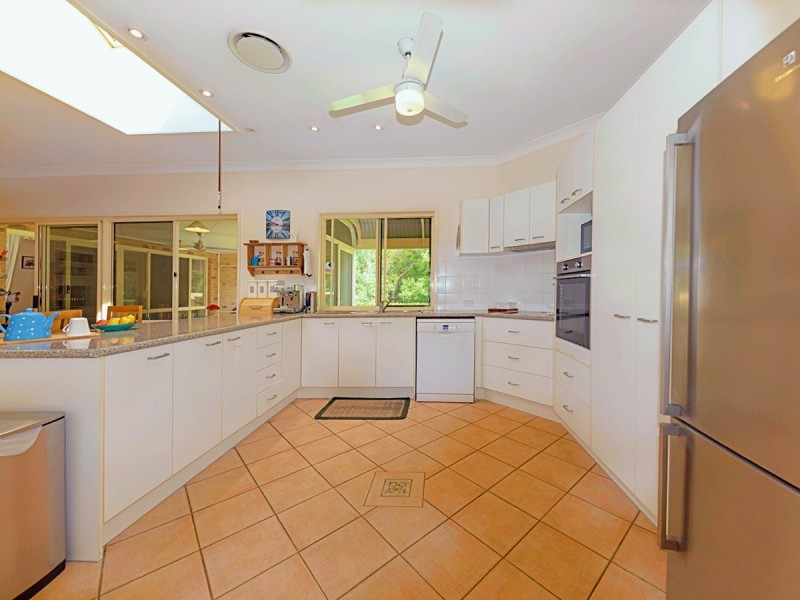 5 Parkside Crescent, The Gap QLD 4061