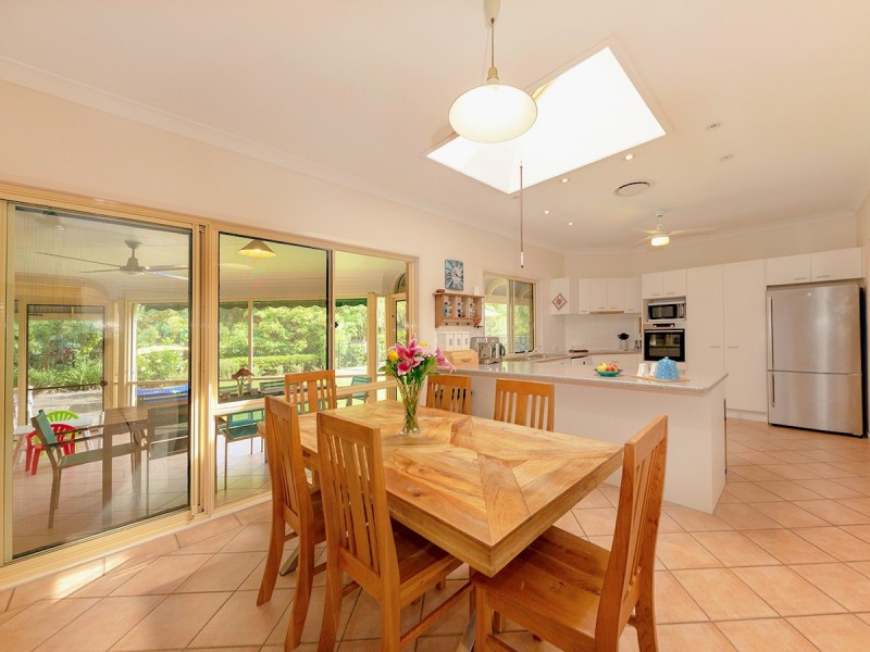 5 Parkside Crescent, The Gap QLD 4061