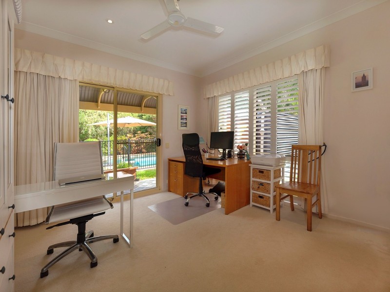 5 Parkside Crescent, The Gap QLD 4061