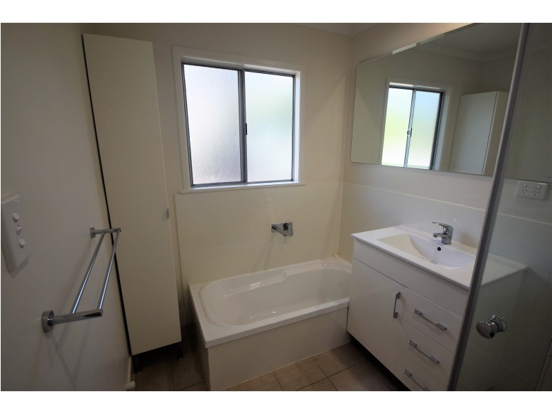 25 Mawarra Street, Kingston QLD 4114