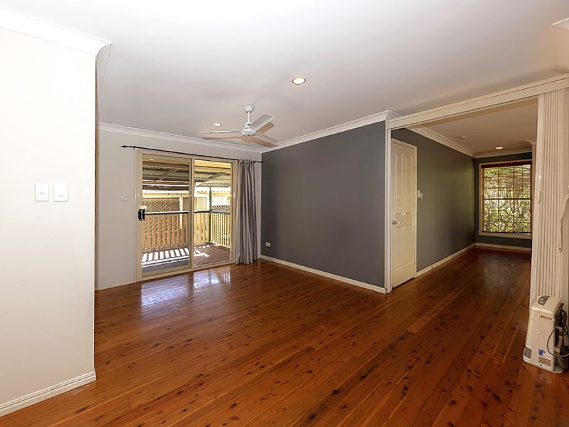 44 Earl Street, Dinmore QLD 4303