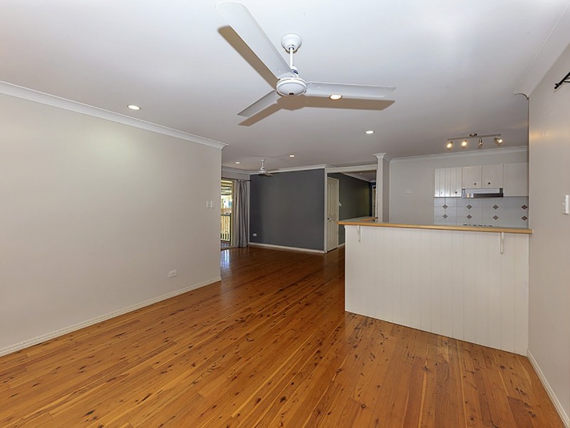 44 Earl Street, Dinmore QLD 4303