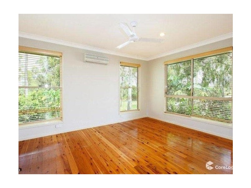 44 Earl Street, Dinmore QLD 4303