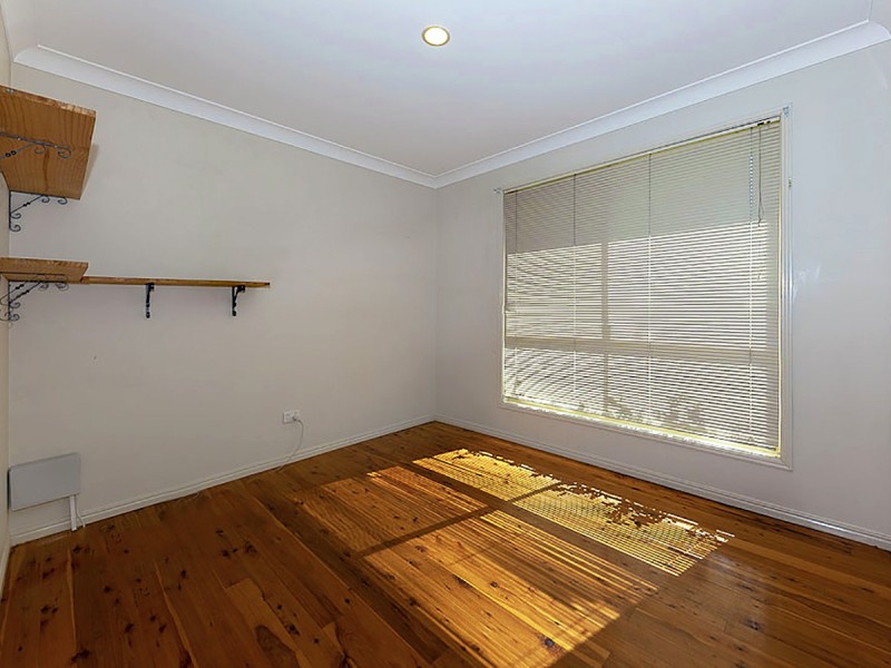 44 Earl Street, Dinmore QLD 4303