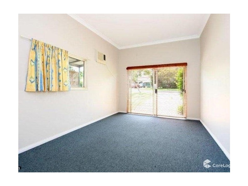 44 Earl Street, Dinmore QLD 4303